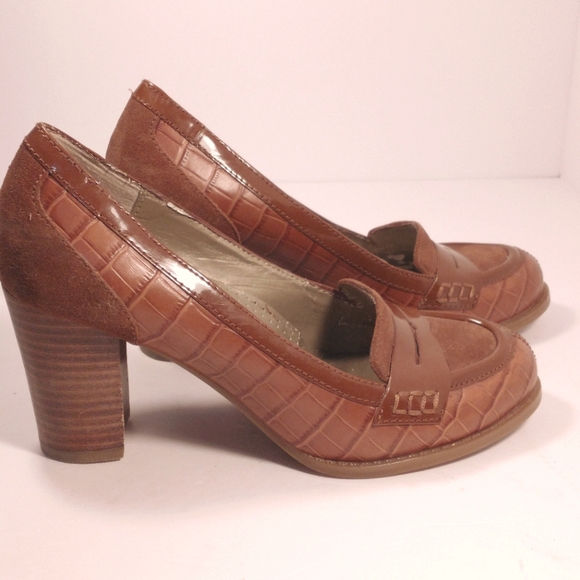 G.H. Bass & Co. Shoes - G.H. Bass Co. Penny Loafer 3" Heel Tan Mock Croc Embossed Gator 4681-261 Sz 6.5